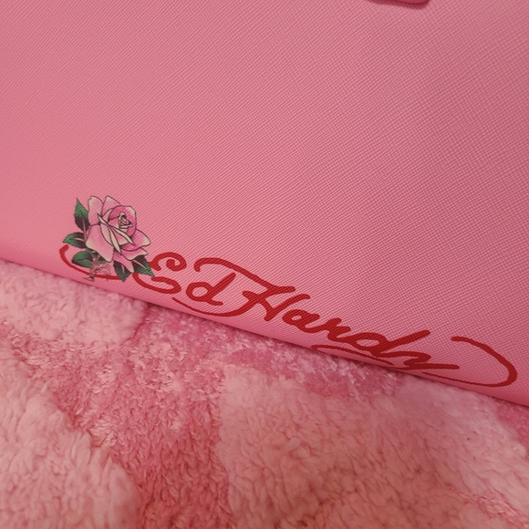 Ed Hardy Pink Tote Bag 💗 - Picture 7 of 10